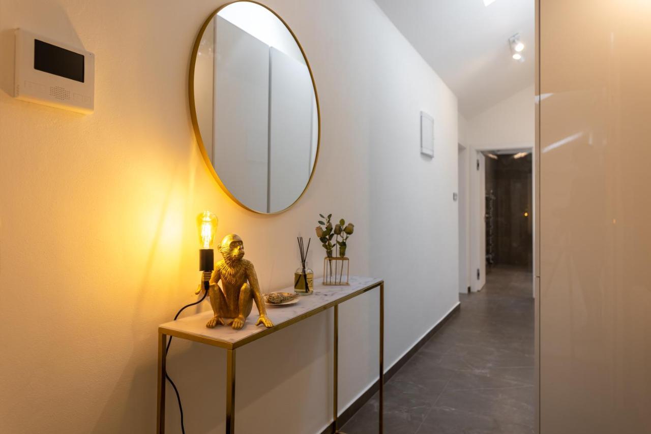 Luxurious, Charming Studio Perfect For Couples ปราก ภายนอก รูปภาพ